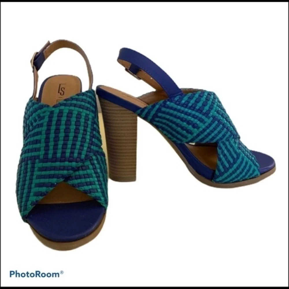 Women’s Woven Leather slingback heel Size 6